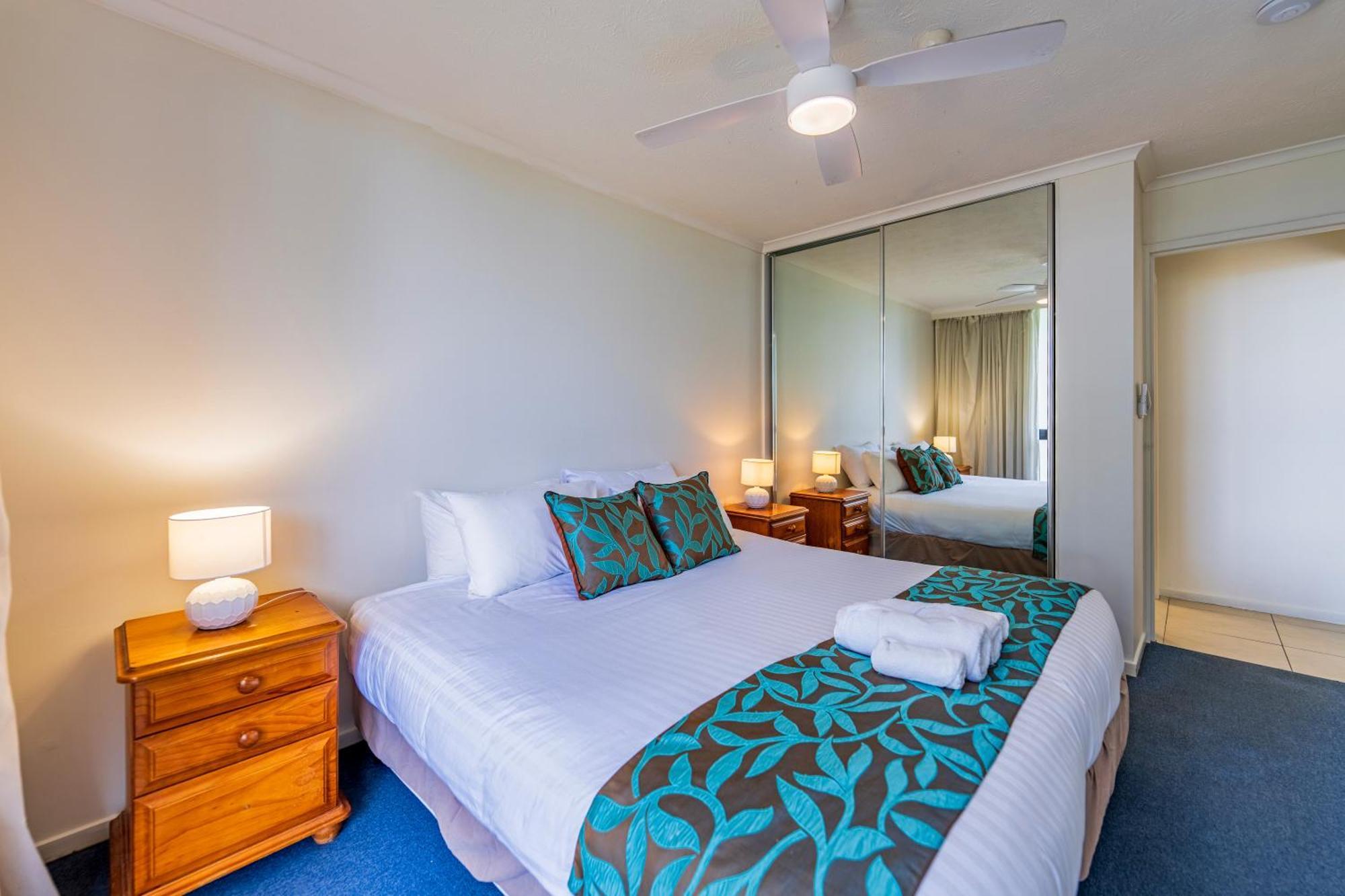 Olympus Beachfront Apartments Gold Coast Exterior photo